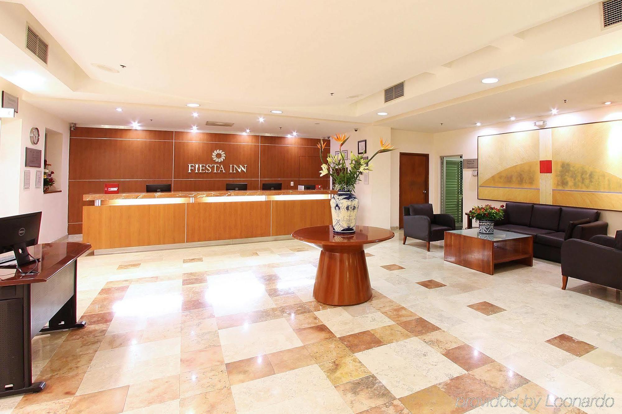 Fiesta Inn Express San Luis Potosi Oriente Dış mekan fotoğraf